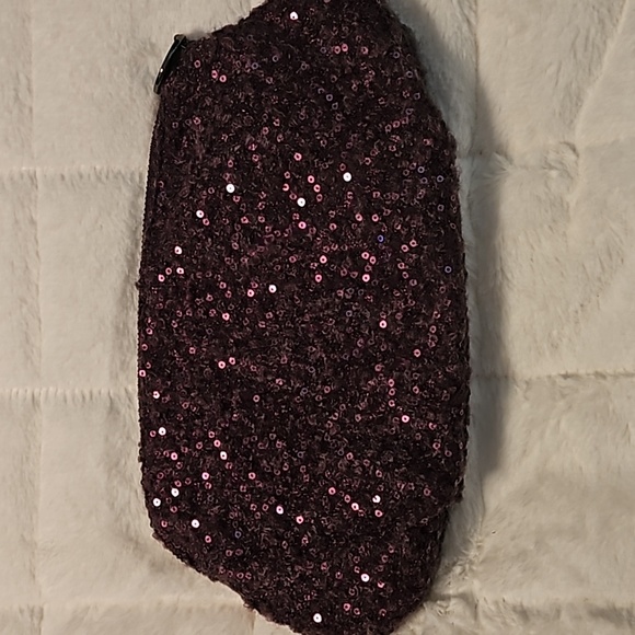 Deux Lux Sequin Clutch - Picture 2 of 5